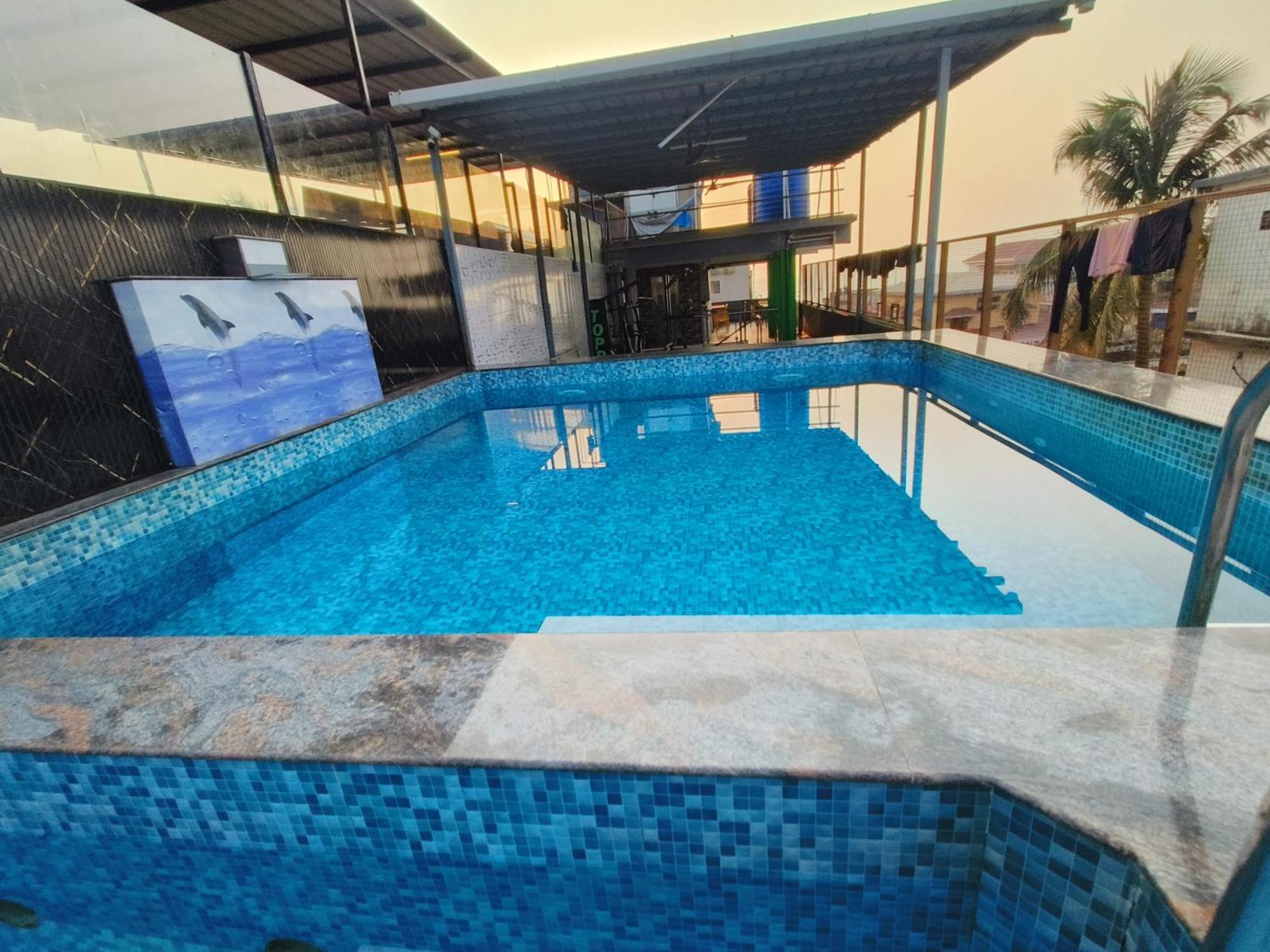 קלנגוטה Hotel Small Daddy Plus מראה חיצוני תמונה