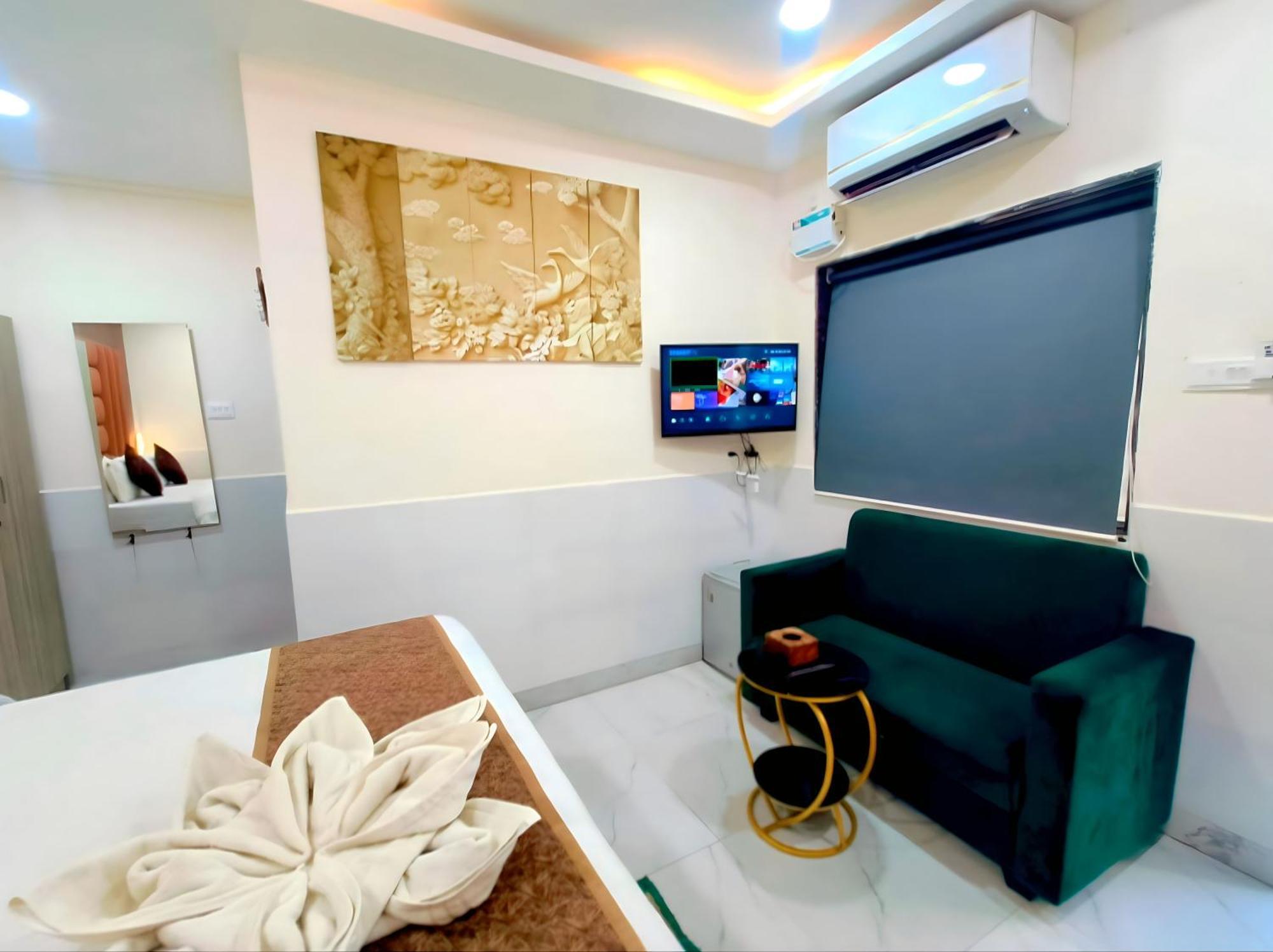 קלנגוטה Hotel Small Daddy Plus מראה חיצוני תמונה